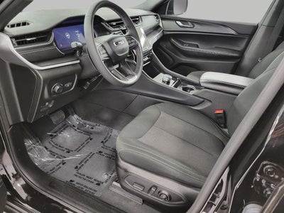 2024 Jeep Grand Cherokee L Laredo X 4x4