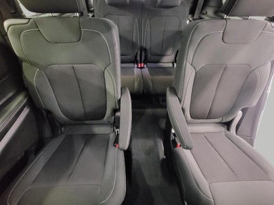 2024 Jeep Grand Cherokee L Laredo X 4x4