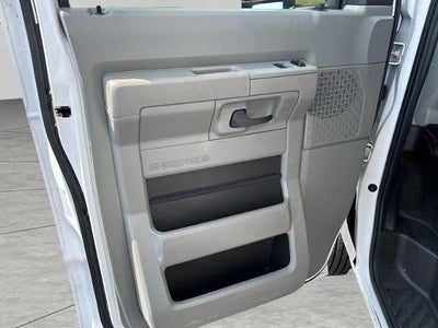 2021 Ford E-Series Cutaway E-450 DRW 158" WB