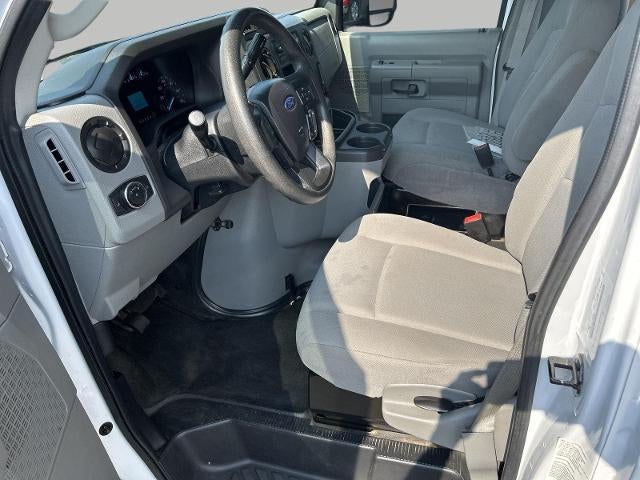2021 Ford E-Series Cutaway E-450 DRW 158" WB