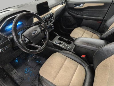 2022 Ford Escape Titanium