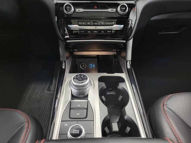 2024 Ford Explorer ST-Line