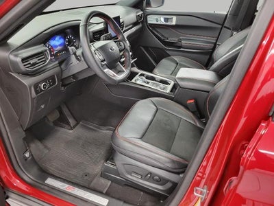 2024 Ford Explorer ST-Line