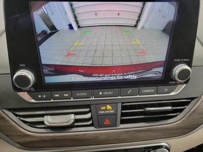 2025 Nissan Altima SV FWD