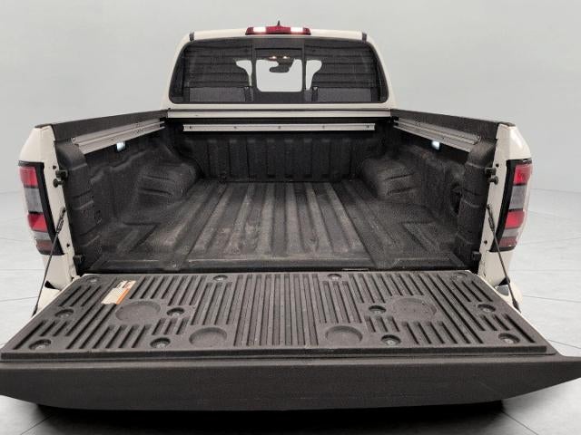2022 Nissan Frontier Crew Cab SV 4x4