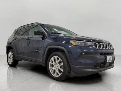 2024 Jeep Compass Latitude Lux FWD