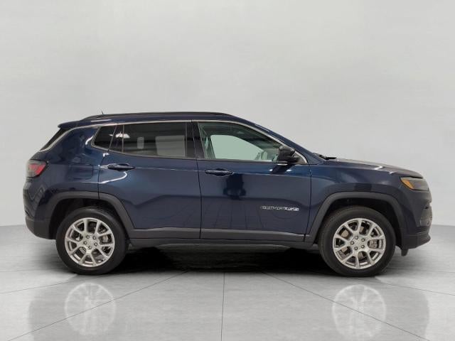 2024 Jeep Compass Latitude Lux FWD