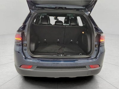 2024 Jeep Compass Latitude Lux FWD