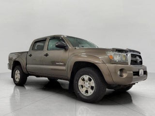 2011 Toyota Tacoma Pickup 4D 5 ft