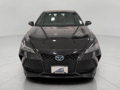 2022 Toyota Avalon XSE Nightshade Hybrid