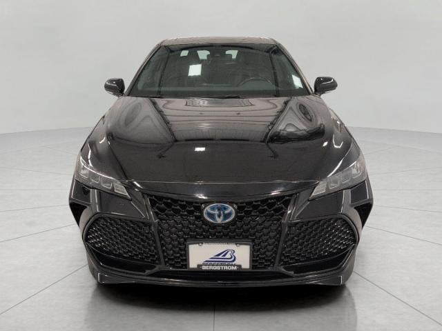 2022 Toyota Avalon XSE Nightshade Hybrid
