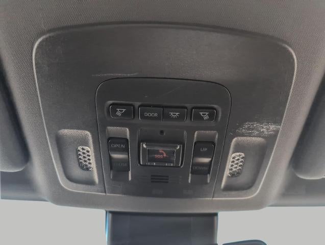 2022 Toyota Avalon XSE Nightshade Hybrid