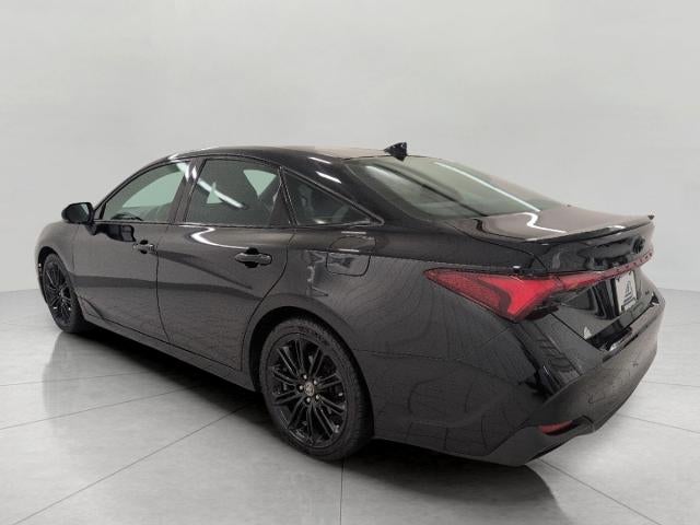 2022 Toyota Avalon XSE Nightshade Hybrid