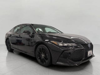 2022 Toyota Avalon XSE Nightshade Hybrid