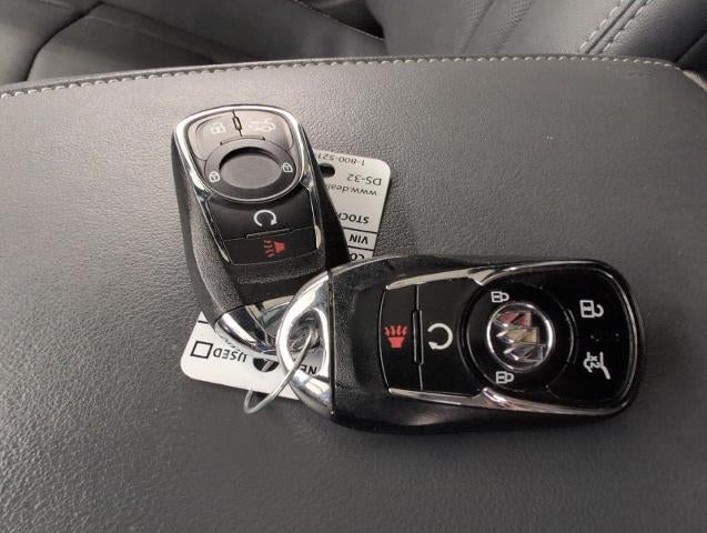 2023 Buick Enclave Essence