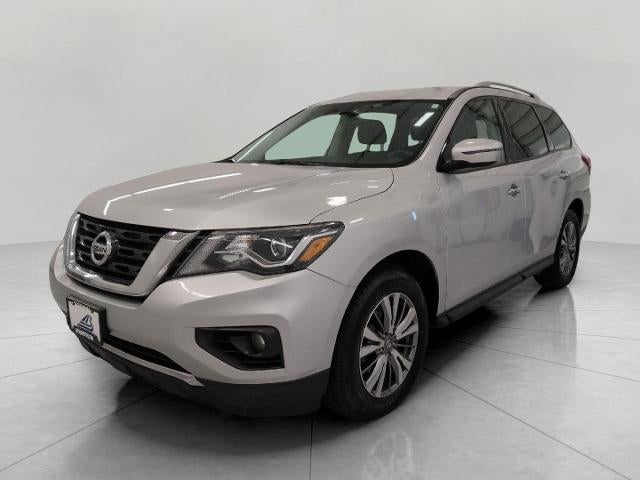 2018 Nissan Pathfinder SV