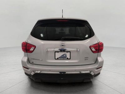 2018 Nissan Pathfinder SV