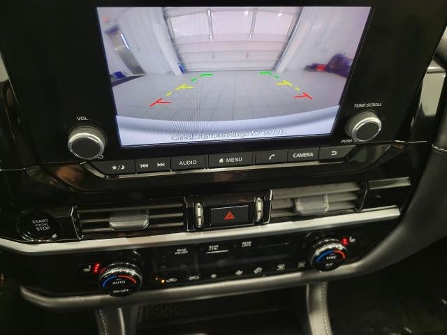 2025 Nissan Pathfinder SV 4WD