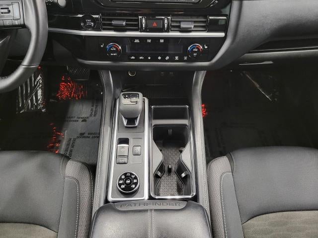 2025 Nissan Pathfinder SV 4WD