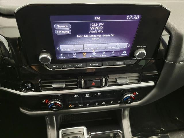 2025 Nissan Pathfinder SV 4WD