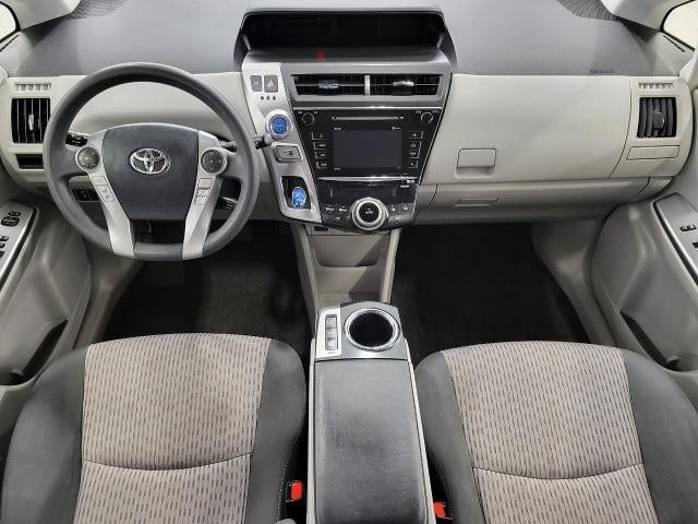 2016 Toyota Prius v Three