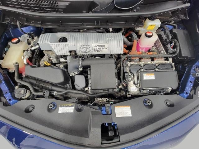 2016 Toyota Prius v Three