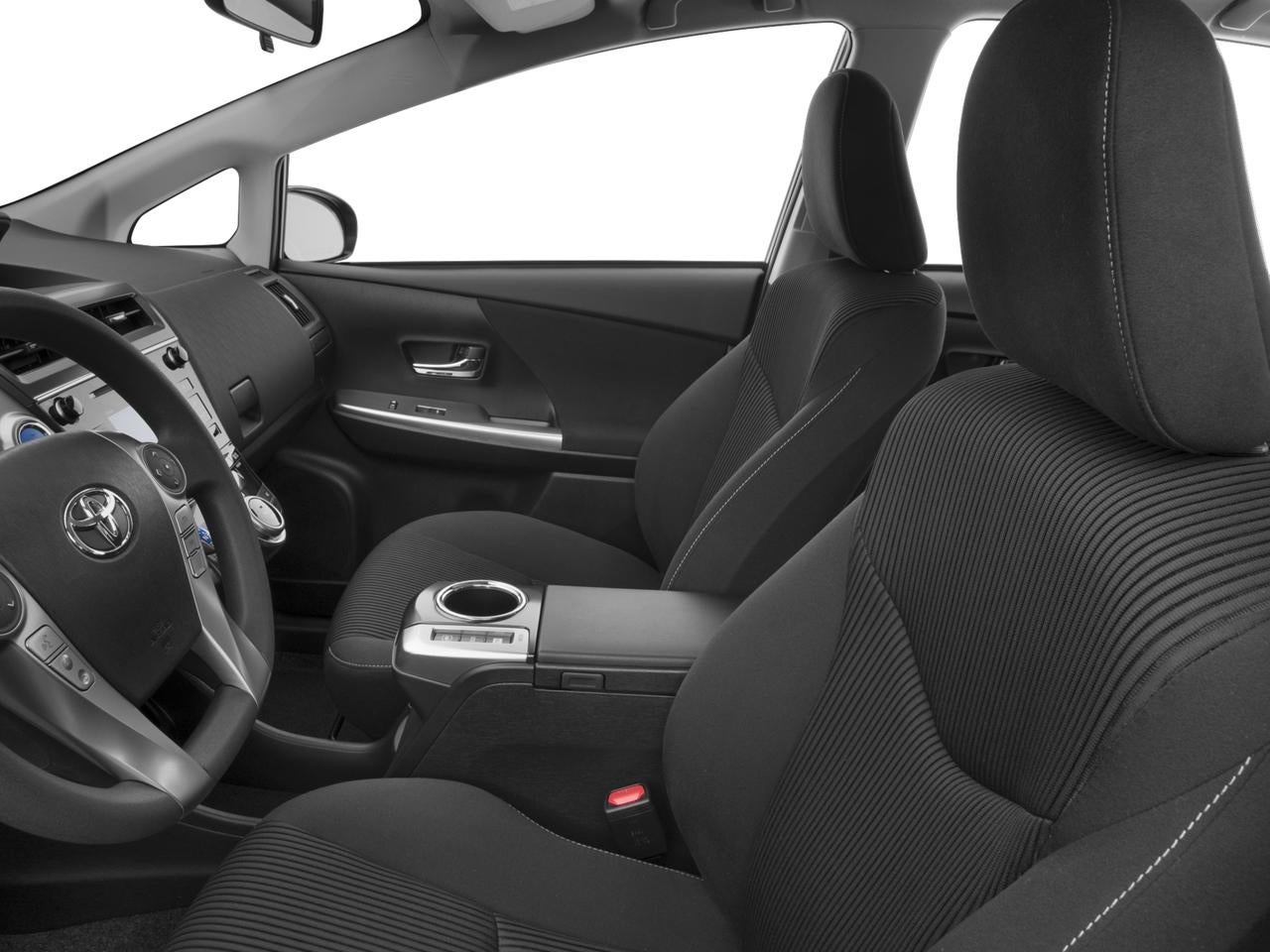 2016 Toyota Prius v Three